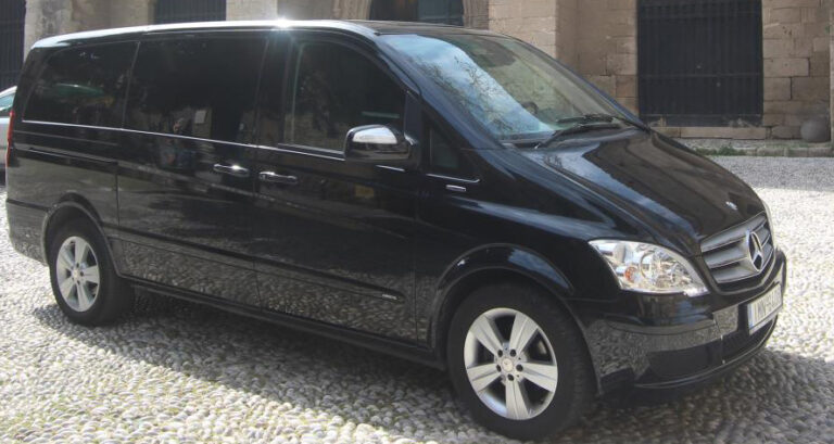 MERCEDES BENZ VIANO Premium Minivan 7 seats - Executive holidays ...